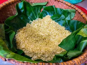 Must-Try Culinary Specialties and Street Food in Hanoi - image 12