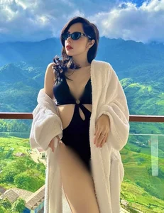 MC Bach Lan Phuong Stuns in Bikini Showing Off Perfect Figure - image 3