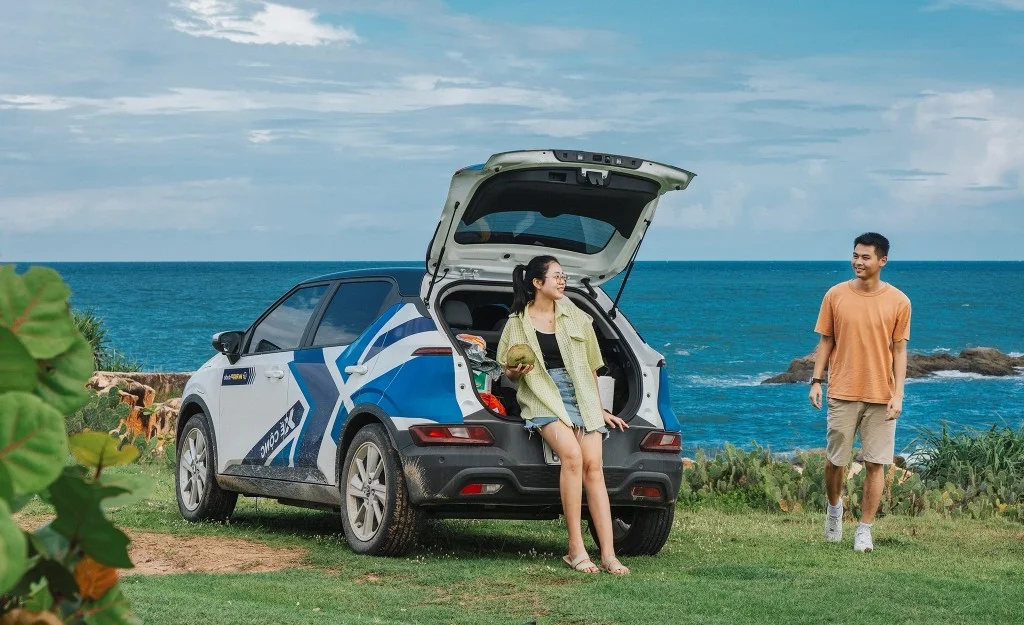 Top 8 Stylish Compact Cars for Women in Vietnam: From Affordable EVs to Luxury Icons