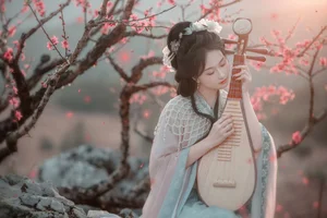 Spring Muse in Hanfu YiTuYu Art Language Vol.8879 Da Wai Wai Ge - image 14