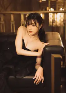 Discover Rena Miyashita's Elegant Charm in the Captivating LadyMary Part01 Collection - image 2