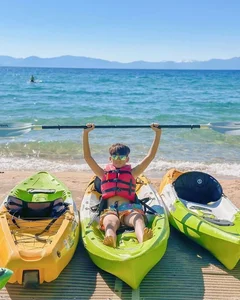 Le Quyen and Son Bo Share Stunning Travel Photos from Mono Lake - image 8