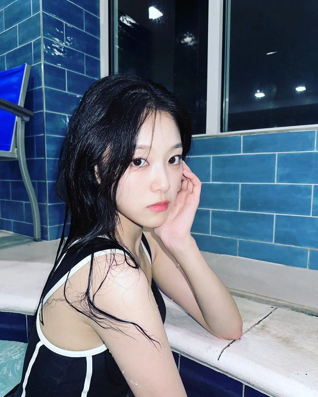 11 K-Pop Idols Who Deserve to Be Named Legendary Beauties
