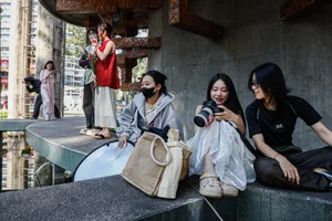 Ho Chi Minh City's Vibrant Tet Holiday: Top Photography Spots - image 10