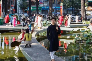 Ho Chi Minh City's Vibrant Tet Holiday: Top Photography Spots - image 4