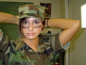 Top 10 Countries with the Most Striking Female Military Personnel - image 3
