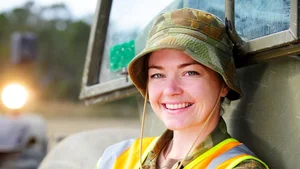 Top 10 Countries with the Most Striking Female Military Personnel - image 4