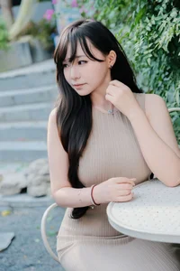 Mi Xue Features in YiTuYu Art Language Vol.10524: High-Resolution Digital Gallery - image 13