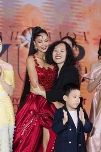 Miss Universe Vietnam H'Hen Nie Stuns in High-Cut Bikini - image 3