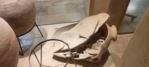 3,500-Year-Old Artifact Accidentally Broken by Child at Hecht Museum: A Story of Preservation and Forgiveness - image 6