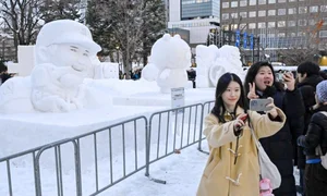 The Magic of Sapporo Snow Festival: Exquisite Ice and Snow Sculptures - image 4