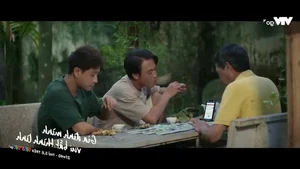 Tensions Rise in Gia Dinh Minh Vui Bat Thinh Linh Episode 53: Ha’s Discovery - image 3