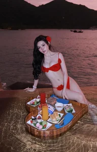 Summer Swimwear Trends: Nguyễn Thị Tuyết Showcases Stunning Bikini Fashion and Beachside Confidence - image 10
