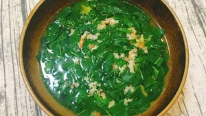 The Rise of Slimy Vegetables: Local Superfood Captivates International Markets - image 0