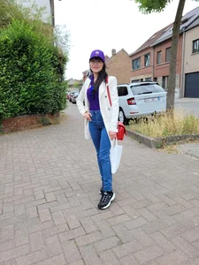 Vietnamese Woman Shares Secrets of 20 Year Marriage to Belgian Husband - image 2