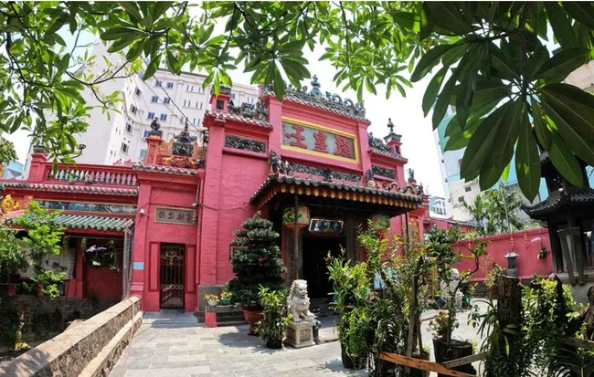 Top Must-Visit Tet Photo and Check-In Spots in Ho Chi Minh City