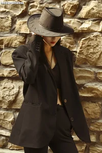 YiTuYu Art Language Vol.4082: Exploring the Aesthetic Elegance and Timeless Beauty of Model Wan Ning - image 12