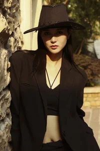 YiTuYu Art Language Vol.4082: Exploring the Aesthetic Elegance and Timeless Beauty of Model Wan Ning - image 27