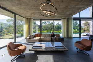 Dora Villa: Sustainable Raw Concrete Architecture Filled with Natural Light - image 22