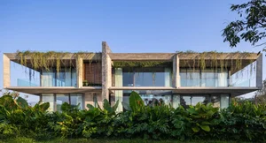 Dora Villa: Sustainable Raw Concrete Architecture Filled with Natural Light - image 13