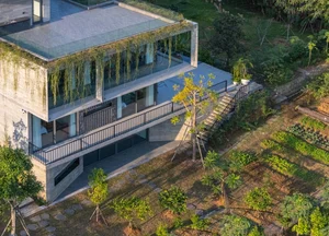 Dora Villa: Sustainable Raw Concrete Architecture Filled with Natural Light - image 21