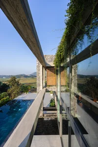 Dora Villa: Sustainable Raw Concrete Architecture Filled with Natural Light - image 16