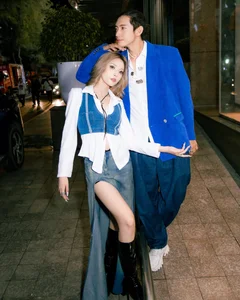 Quang Dang's Chinese Girlfriend Flaunts Bold and Rebellious Fashion Style - image 1