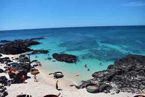 Escape the Crowds: Discover 5 Peaceful Island Destinations for Summer - image 3