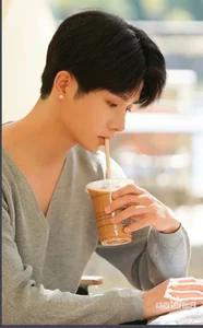Li Fei: The Rising Star of Chinese Historical Short Dramas - image 0