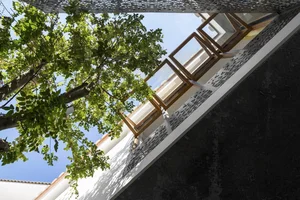 Rotating House in Da Nang: A 3-Story Modern Marvel Redefining Urban Privacy and Ventilation - image 6