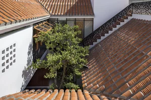 Rotating House in Da Nang: A 3-Story Modern Marvel Redefining Urban Privacy and Ventilation - image 3