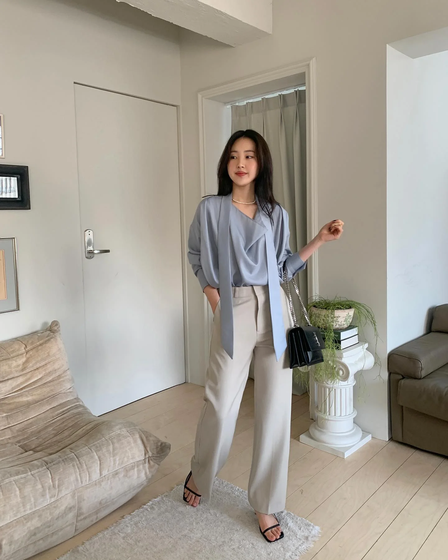 10 Elegant Ways to Style Straight-Leg Pants for a Tall Office Look