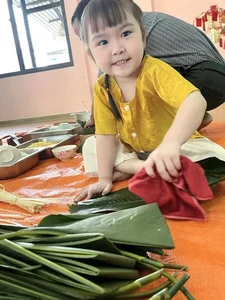 Vietnamese Celebrities Celebrate Tet 2024 with Traditional Banh Chung Making - image 0