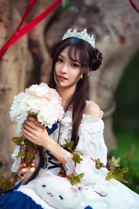 Aesthetic Grace: YiTuYu Art Language Vol.4428 Starring Yue Ling Er - image 12