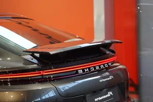 The All-New Porsche Panamera 2024 Arrives in Vietnam: Luxury Meets Performance - image 6
