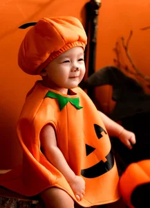 The Adorable Moments of Goalkeeper Bui Tien Dung’s Cute Son Danil - image 9