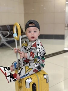 The Adorable Moments of Goalkeeper Bui Tien Dung’s Cute Son Danil - image 13