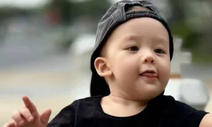 The Adorable Moments of Goalkeeper Bui Tien Dung’s Cute Son Danil - image 1