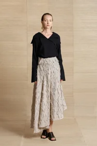 Phan Dang Hoang Brings 500-Year-Old Do Paper Inspired Collection to Hanoi - image 3