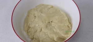 How Leftover Mooncakes Are Transformed Into a Viral Chinese Delicacy - image 10