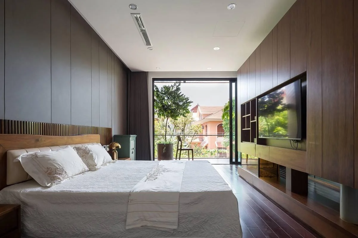Cool West-Facing House Designs: 10 Real Examples to Beat the Heat