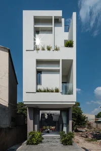 Cool West-Facing House Designs: 10 Real Examples to Beat the Heat - image 39