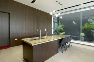 Cool West-Facing House Designs: 10 Real Examples to Beat the Heat - image 20