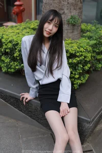 IESS Beauty on the Stairs: Featuring Model Tuan Tuan - image 55