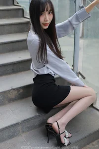 IESS Beauty on the Stairs: Featuring Model Tuan Tuan - image 17
