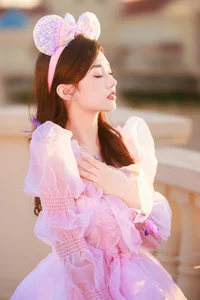 YiTuYu Art Language Vol.4969: Capturing the Elegant Essence of Pei Tong Xue - image 22