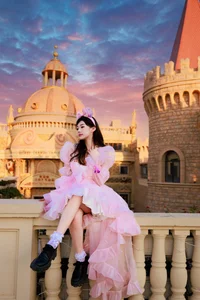 YiTuYu Art Language Vol.4969: Capturing the Elegant Essence of Pei Tong Xue - image 31