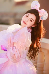YiTuYu Art Language Vol.4969: Capturing the Elegant Essence of Pei Tong Xue - image 6
