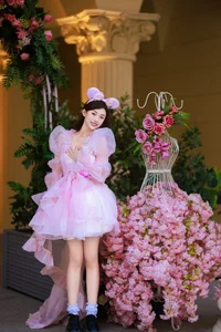 YiTuYu Art Language Vol.4969: Capturing the Elegant Essence of Pei Tong Xue - image 2