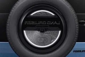 Toyota Land Cruiser FJ 2026: Coming to Vietnam with Pricing from 750 Million VND - image 4